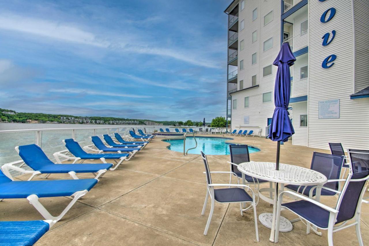Breezy Lake Ozark Escape Dock, Slip And Pool! Exterior foto